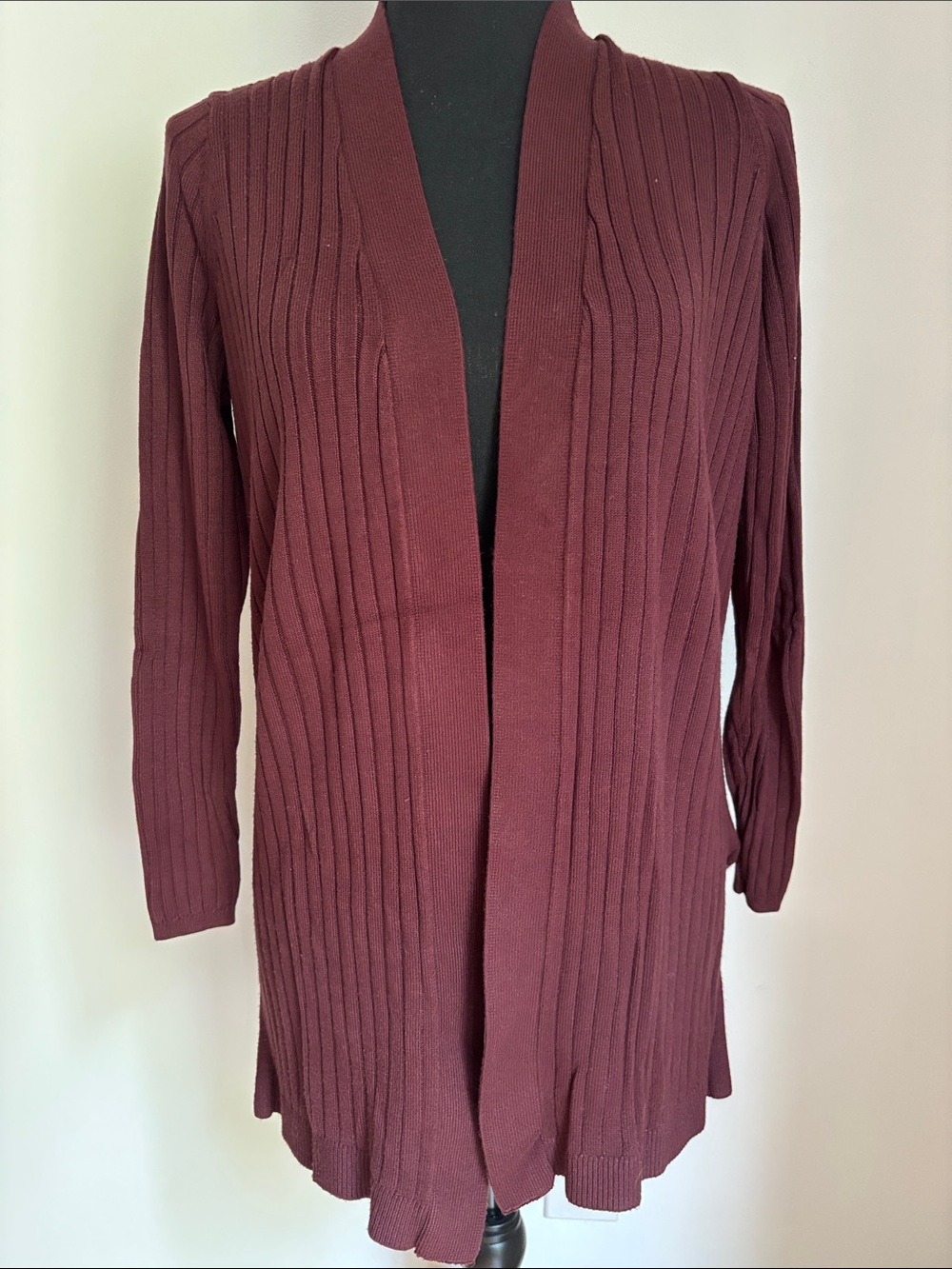 LOFT OPEN FRONT TUNIC LENGTH CARDIGAN SP BEAUTIFUL, DARK MAROON COLOR. FLAWLESS!